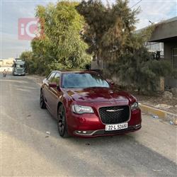 کرایسلەر 300